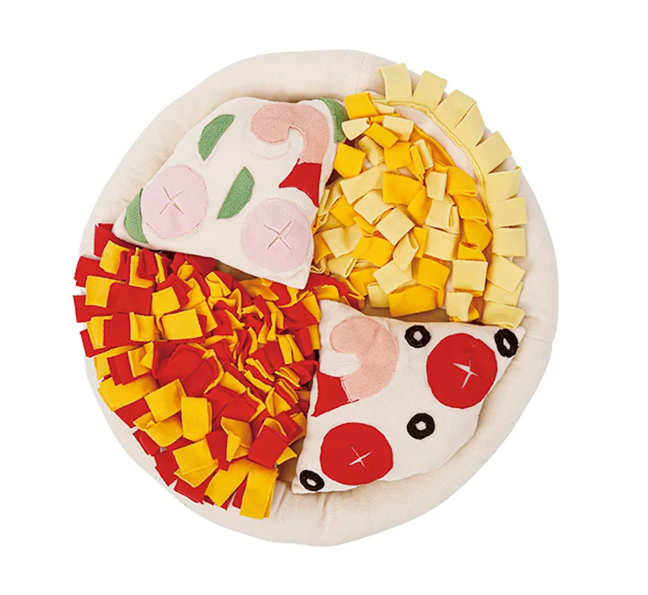 Dog Sniff and Search Interactive Nosework Snuffle Mat, The Pizza